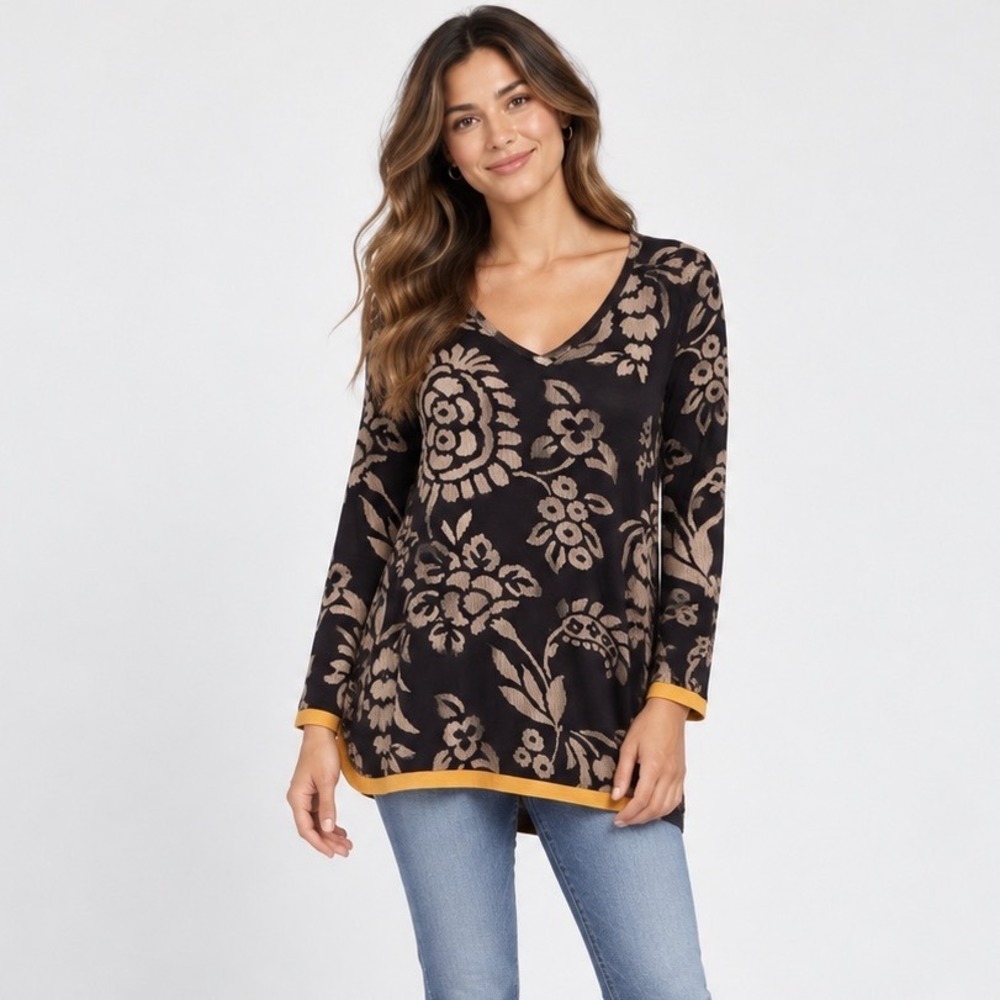 NWT Love by Kyla Seo Small Floral Tunic Top V-Neck Long Sleeve Black Yellow NEW